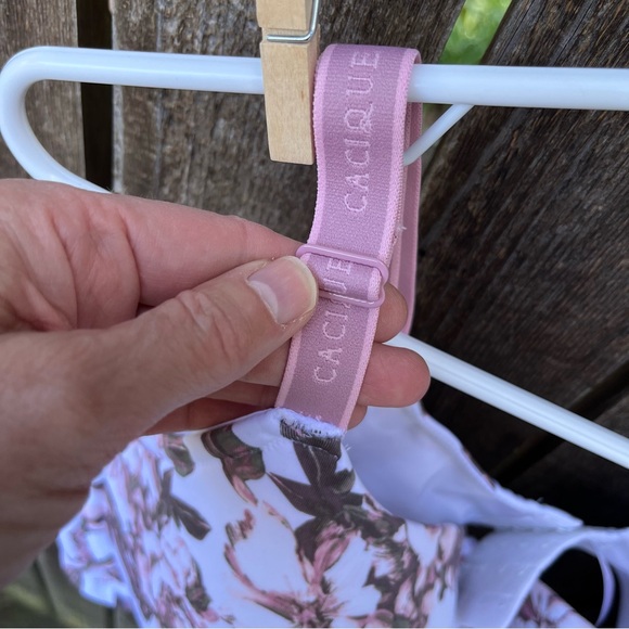 Cacique Lightly Lined T-Shirt Floral Bra NWT White Pink Green Sz 46D - Picture 5 of 10